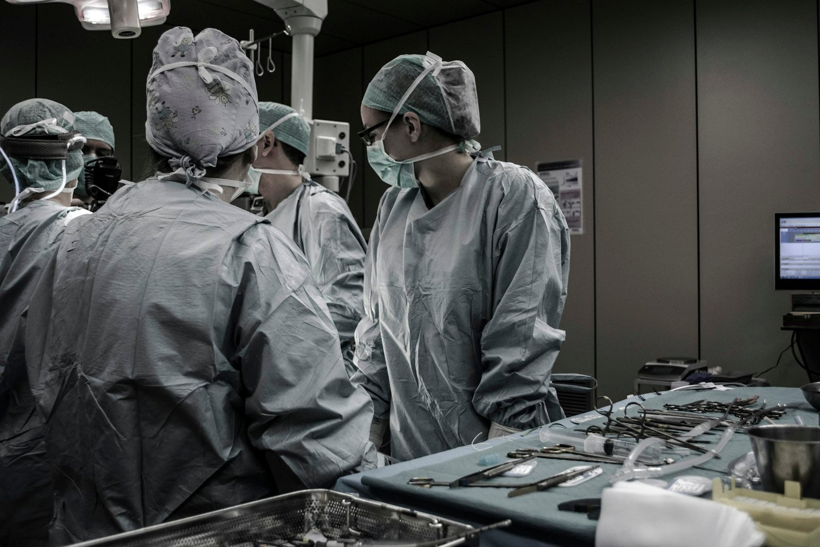 Surgical team during stomach cancer surgery at Kapadia Hospital, Mumbai
